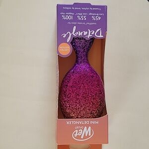 Mini Wet Brush Detangler..Limited Edition